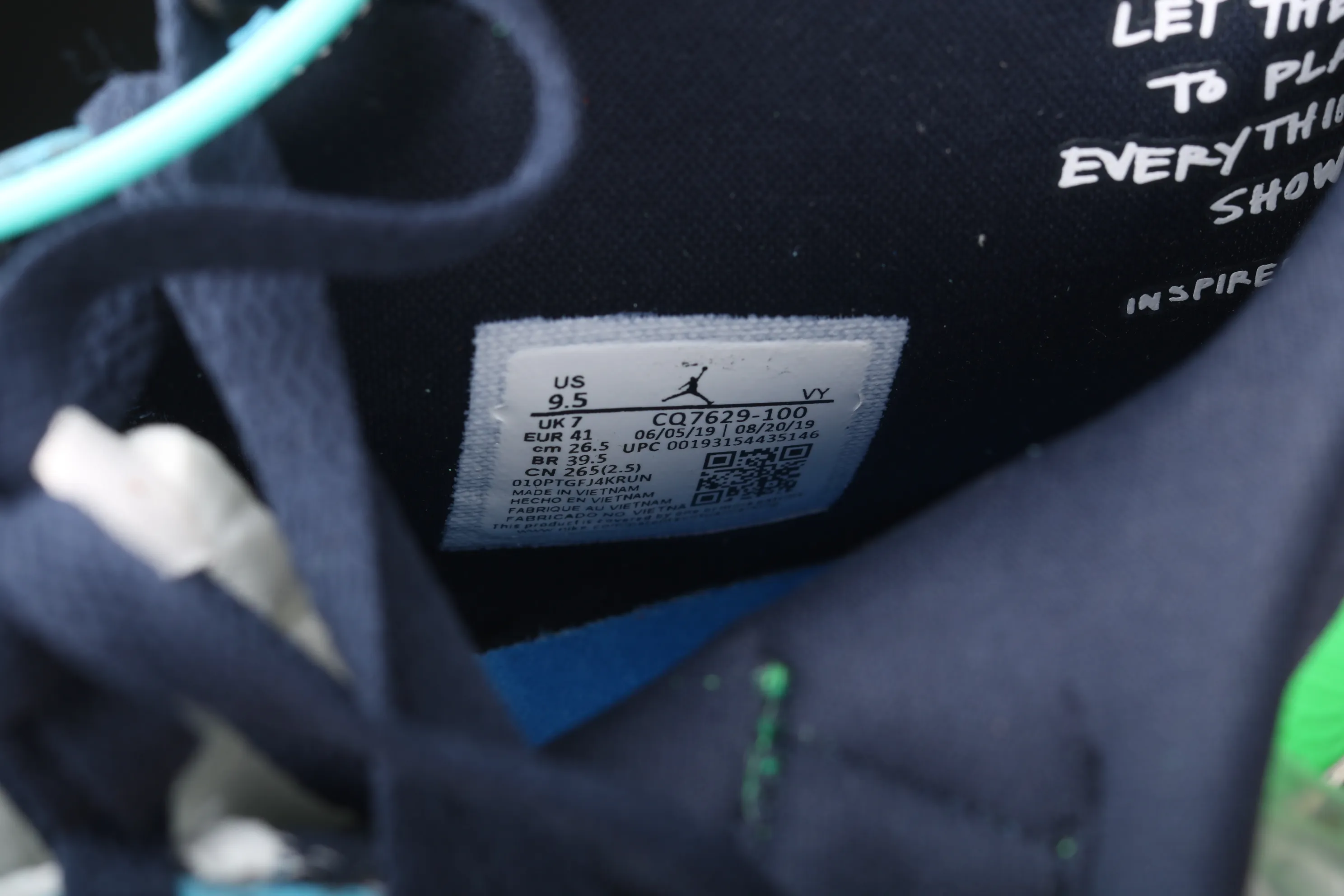 All categories Air Jordan Jordan series basketball shoes Air Jordan 1 Mid different versions Melody Ehsani x Air Jordan 1 Mid "Fearless" AJ1 Joe 1 watch orange and green mandarin duck CQ7629-100